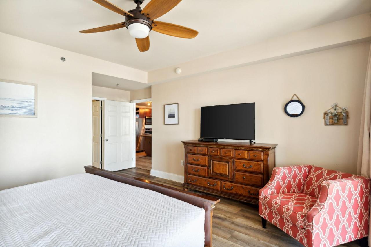 Laketown Wharf #733 By Nautical Vacation