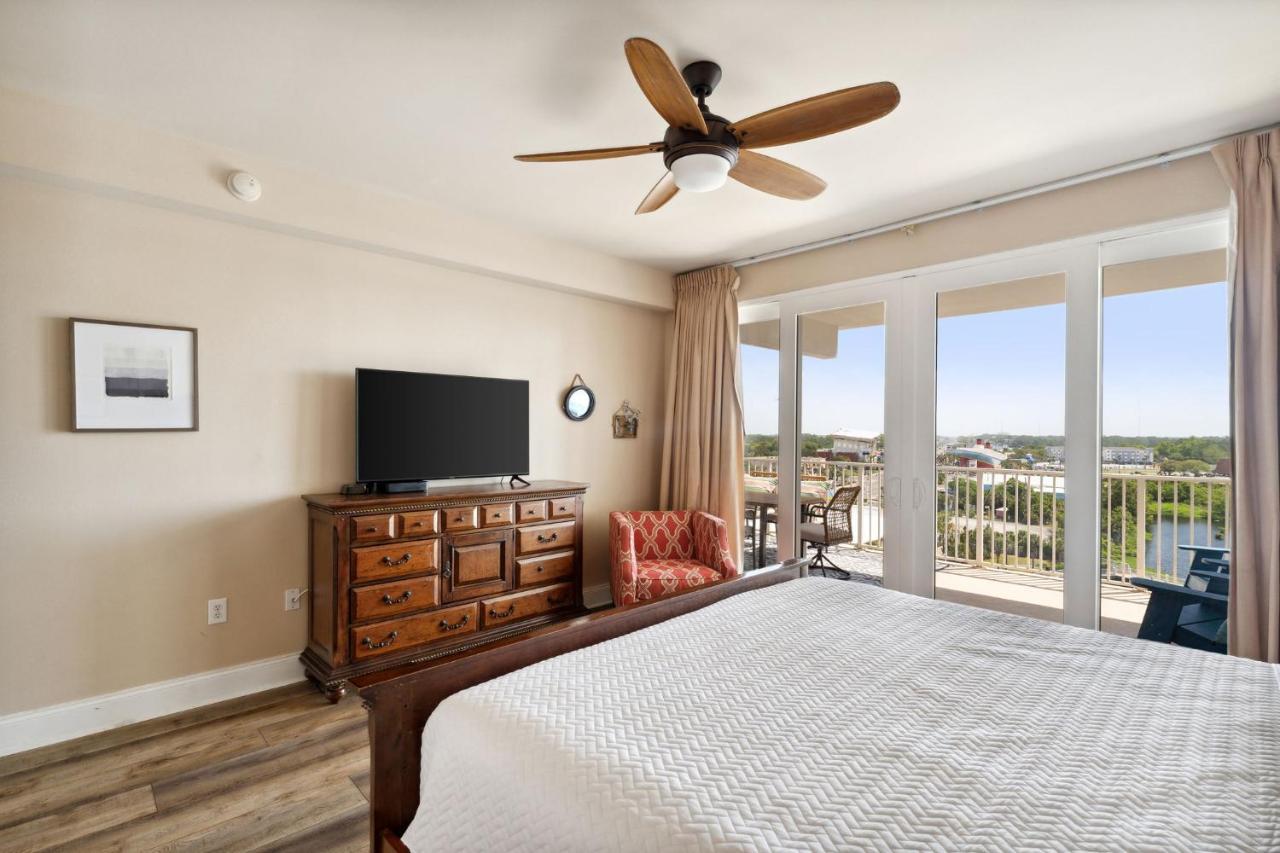 Laketown Wharf #733 By Nautical Vacation *