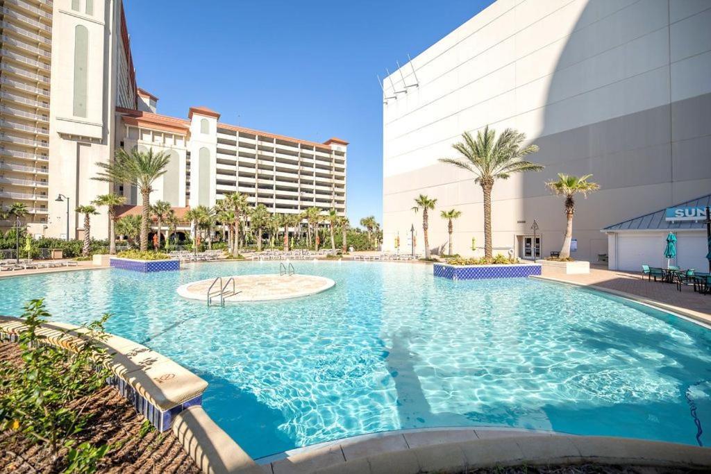 Laketown Wharf #733 By Nautical Vacation *